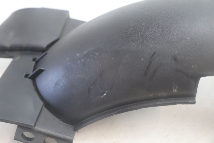 photo de REAR FENDER SYM MIO 50 (2005 - 2010) - Zoom on usage condition