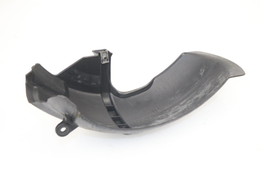 photo de REAR MUDGUARD PIAGGIO VESPA S 2T 50 (2007 - 2014) - Component detail