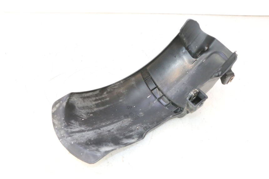 photo de REAR MUDGUARD PIAGGIO VESPA S 2T 50 (2007 - 2014) - Technical close-up