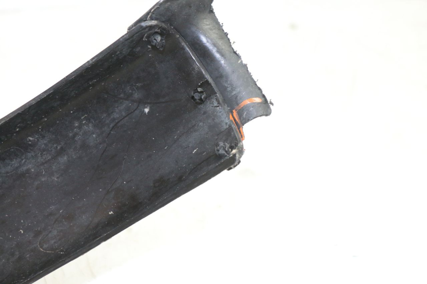 photo de FRONT FENDER PEUGEOT 103 SPX CLIP 50 (1989 - 1992) - Markings and original references