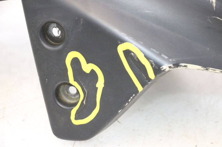 photo de FRONT FENDER KYMCO AGILITY 4T 50 (2005 - 2018) - Surface and material condition