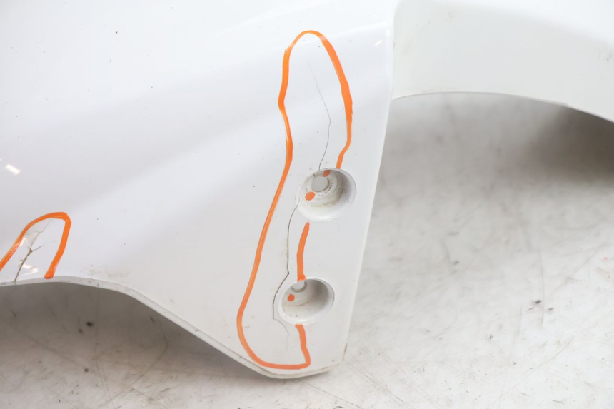 photo de FRONT FENDER KYMCO AGILITY FR 2T 50 (2012 - 2017) - Zoom on usage condition