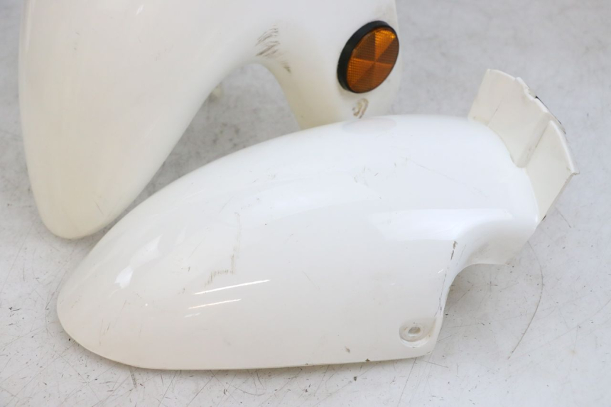 photo de FRONT FENDER JONWAY AZTRAL 125 (2008 - 2017) - Component detail