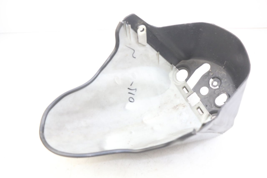 photo de FRONT FENDER BAOTIAN BT 49 QT-9 50 (2006 - 2010) - Zoom on usage condition