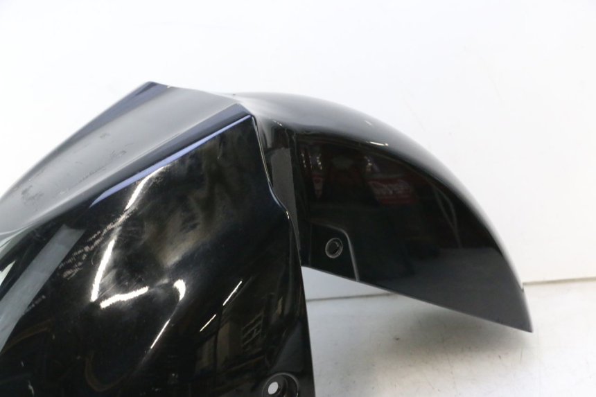 photo de FRONT FENDER SUZUKI BURGMAN EXECUTIVE ABS 650 (2006 - 2012) - Alternative perspective