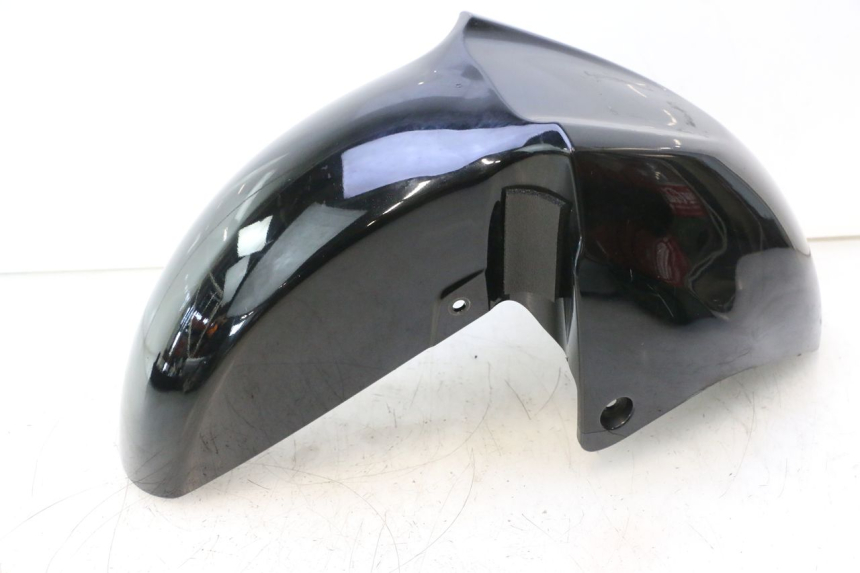 photo de FRONT FENDER SUZUKI BURGMAN EXECUTIVE ABS 650 (2006 - 2012) - Fixing points details
