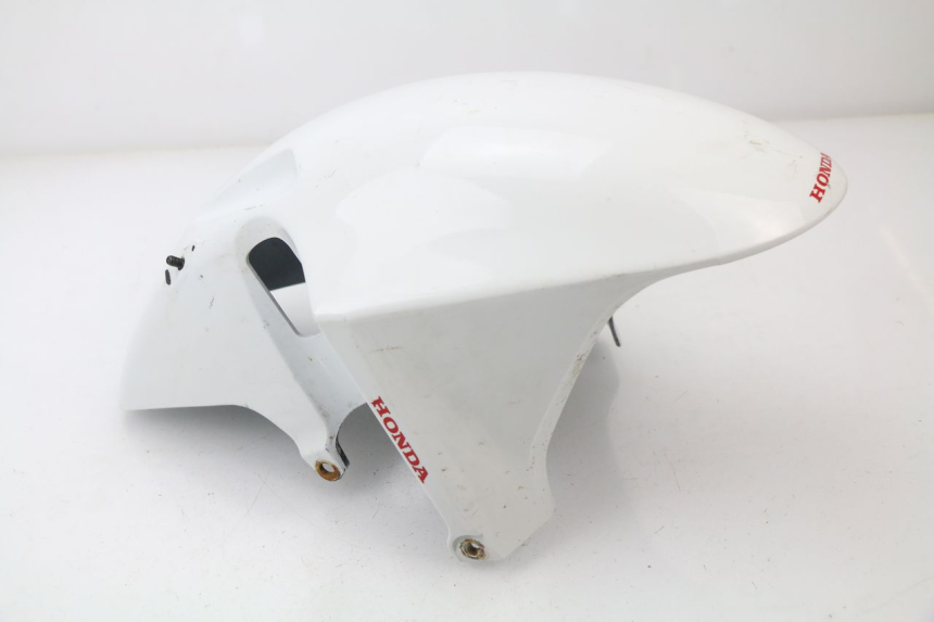 photo de FRONT FENDER HONDA CBR 929 RR FIREBLADE 900 (2000 - 2001) - Fixing points details