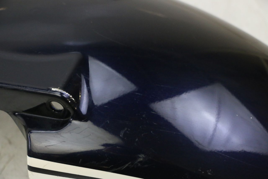 photo de FRONT FENDER HONDA CBR RR FIREBLADE 900 (1992 - 1994) - Zoom on usage condition