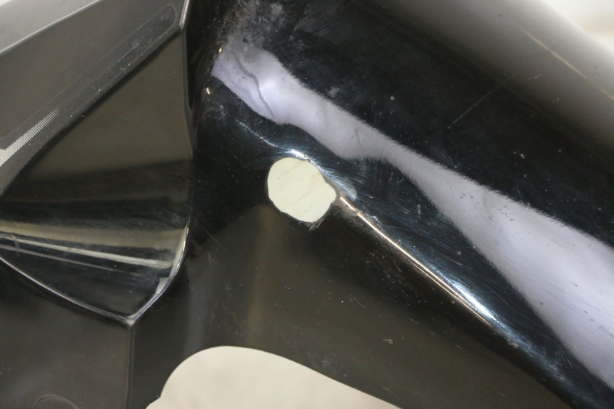 photo de FRONT FENDER SYM CROX 4T 50 (2016 - 2023) - Fixing points details