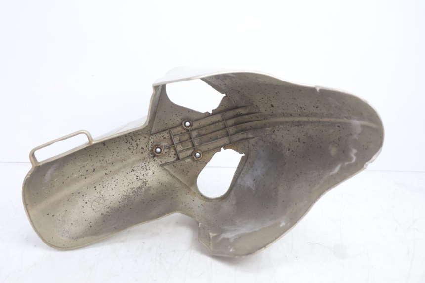 photo de FRONT FENDER MBK EVOLIS 80 (1993 - 1999) - Fixing points details