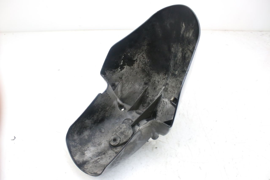 photo de FRONT FENDER PIAGGIO FLY 4T 50 (2013 - 2017) - Technical close-up