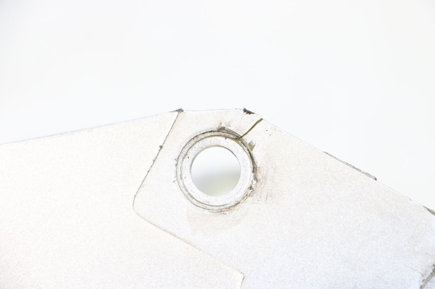 photo de Front fender HYOSUNG GF 125 (2001 - 2005) - Surface and material condition