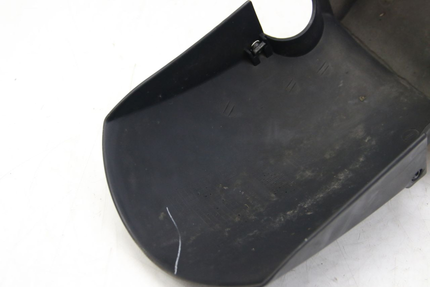 photo de FRONT FENDER PEUGEOT KISBEE 2T 50 (2018 - 2022) - Markings and original references