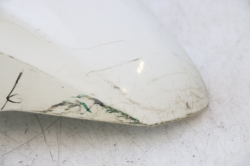 photo de FRONT FENDER PEUGEOT KISBEE 2T 50 (2010 - 2017) - Detailed visual inspection