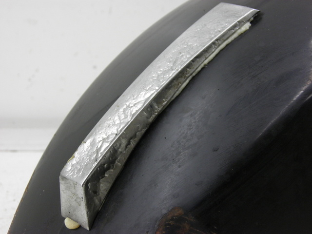 photo de FRONT FENDER LML DLX 2T 125 (2008) - Zoom on usage condition