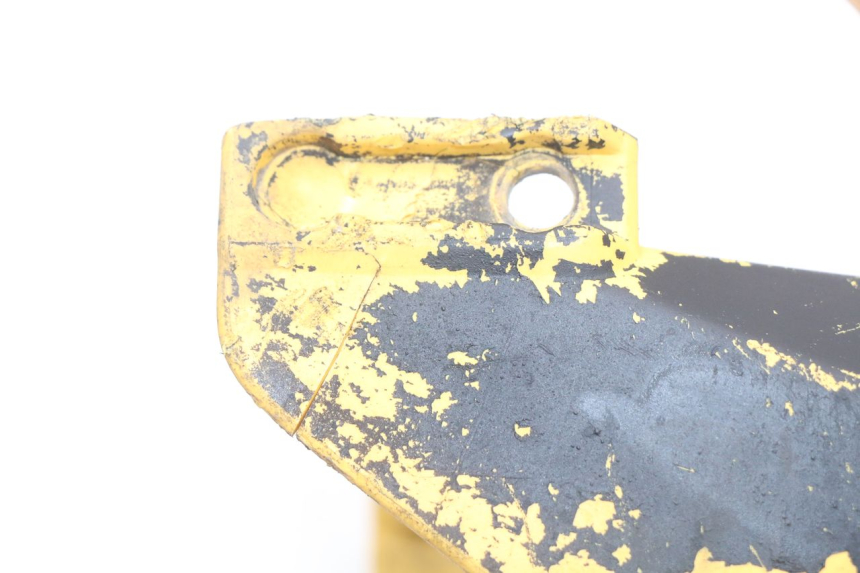 photo de FRONT FENDER PEUGEOT LUDIX 50 (2005 - 2007) - Fixing points details