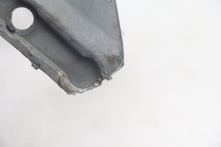 photo de FRONT FENDER PEUGEOT LUDIX ONE 50 (2004 - 2006) - Component detail