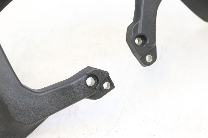photo de FRONT FENDER PIAGGIO MP3 HPE 530 (2022 - 2026) - Additional view of the item