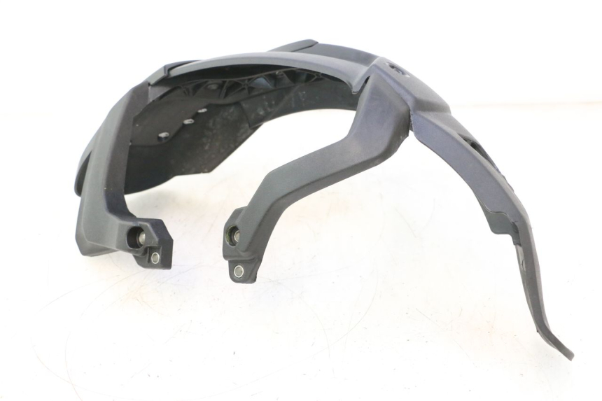 photo de FRONT FENDER PIAGGIO MP3 HPE 530 (2022 - 2026) - Distinctive features