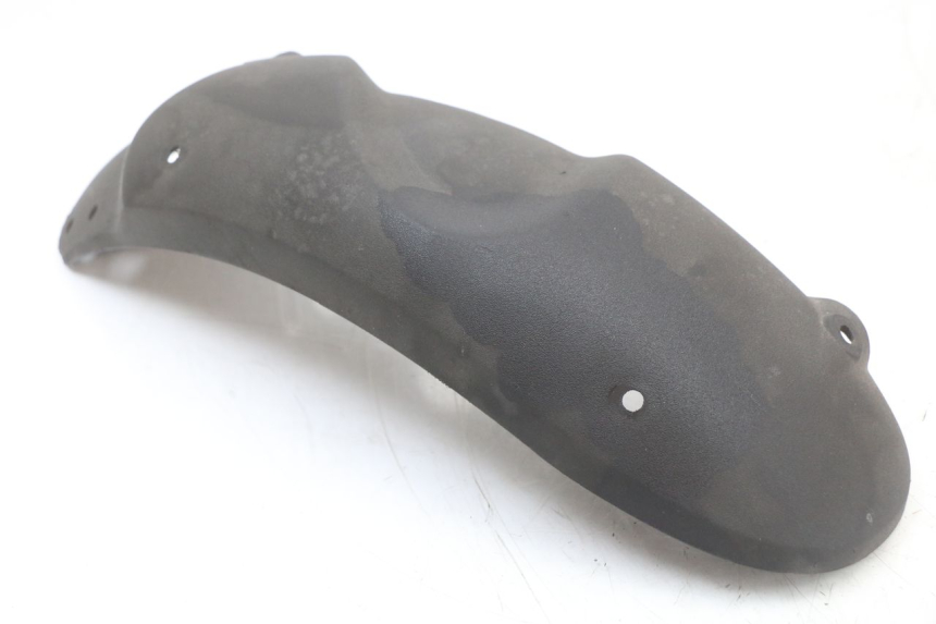 photo de FRONT FENDER PIAGGIO MP3 LT 400 (2007 - 2012) - Zoom on usage condition