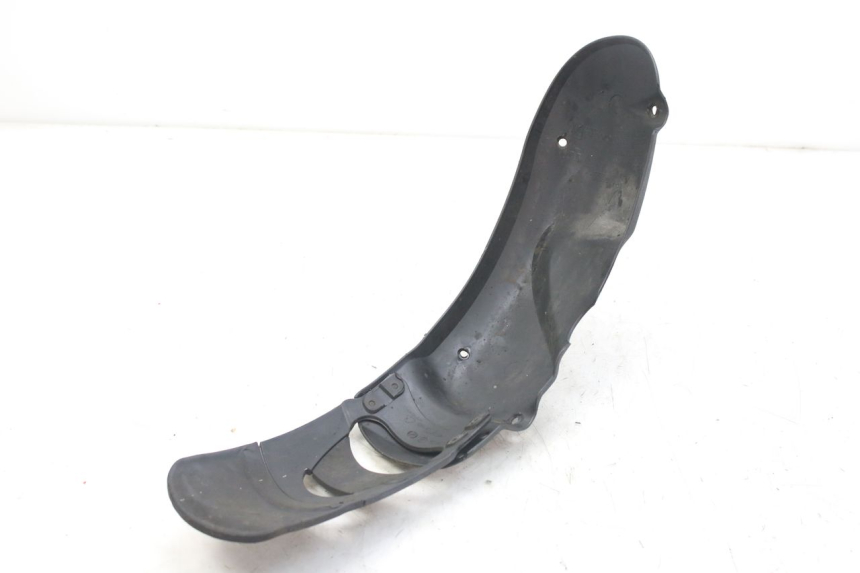 photo de FRONT FENDER PIAGGIO MP3 RL 250 (2006 - 2010) - Zoom on usage condition
