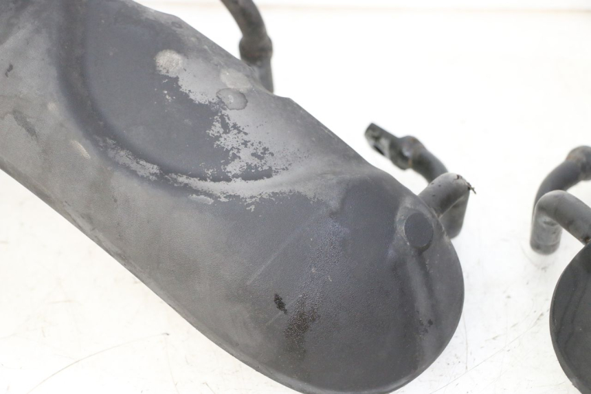photo de FRONT FENDER PIAGGIO MP3 500 (2011 - 2015) - Additional view of the item