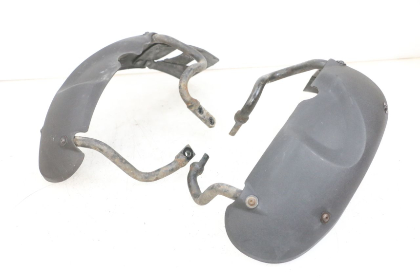 photo de FRONT FENDER PIAGGIO MP3 RL 250 (2006 - 2010) - Main view