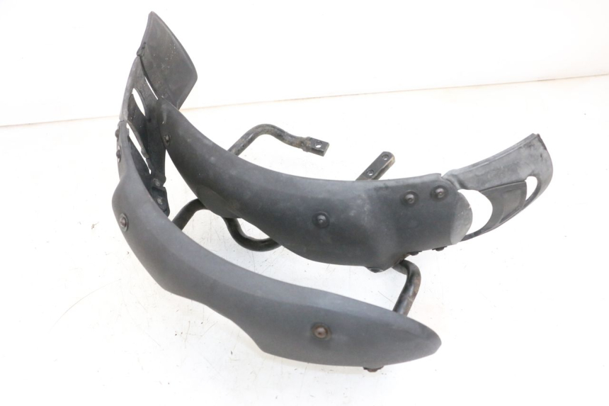 photo de FRONT FENDER PIAGGIO MP3 RL 250 (2006 - 2010) - Component detail