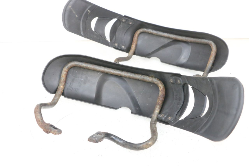 photo de FRONT FENDER PIAGGIO MP3 RL 250 (2006 - 2010) - Alternative perspective