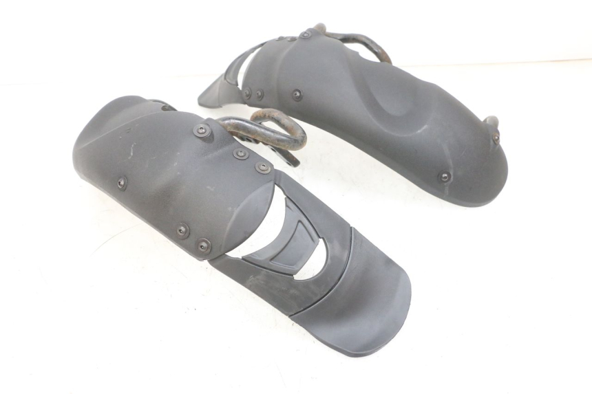 photo de FRONT FENDER PIAGGIO MP3 RL 250 (2006 - 2010) - Surface and material condition