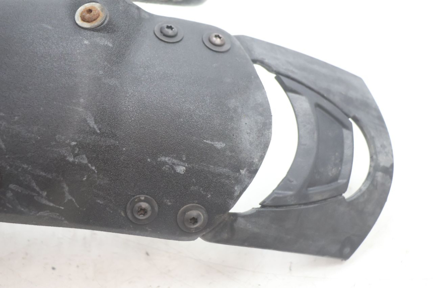 photo de FRONT FENDER PIAGGIO MP3 125 (2006 - 2014) - Technical close-up