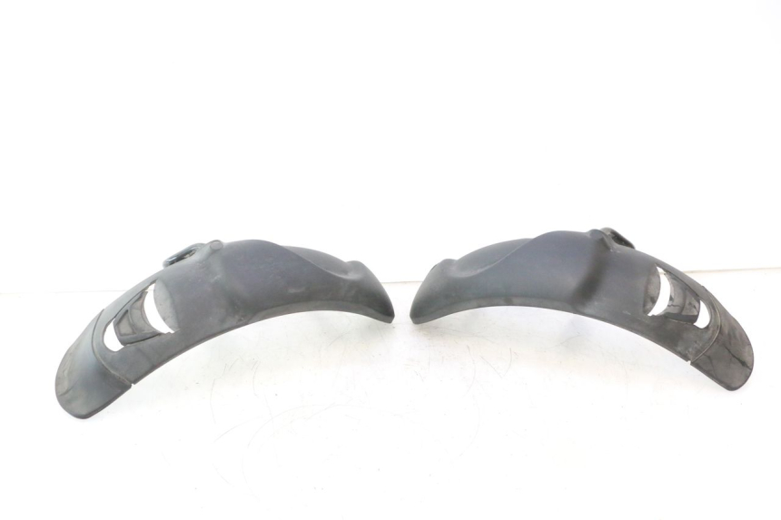 photo de FRONT FENDER PIAGGIO MP3 500 (2016 - 2018) - Component detail