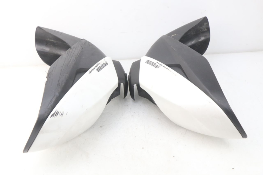 photo de FRONT FENDER MBK MW TRYPTIK 125 (2017 - 2022) - Additional view of the item