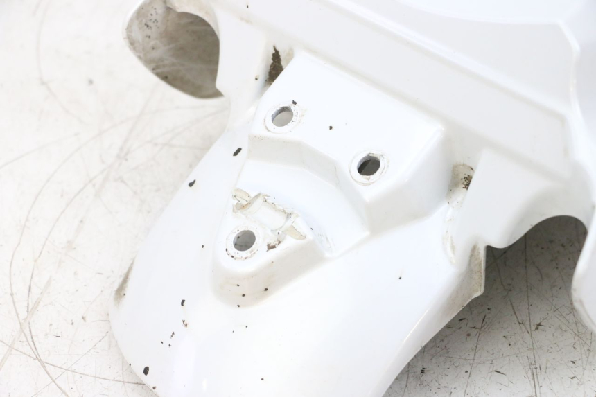 photo de FRONT FENDER YAMAHA NEOS NEO'S 4T 50 (2008 - 2016) - Fixing points details