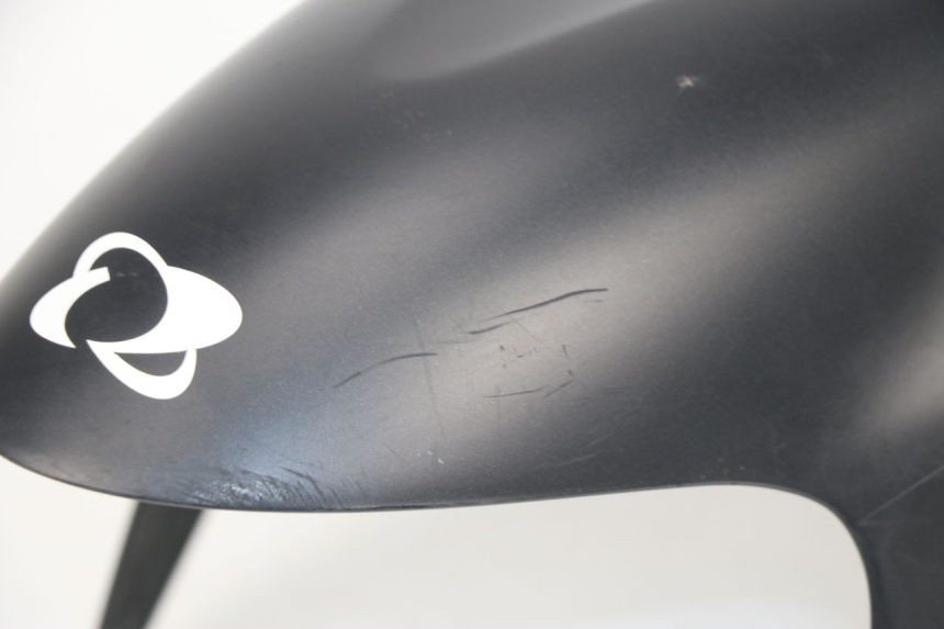 photo de FRONT FENDER MBK NITRO 50 (2004 - 2008) - Fixing points details