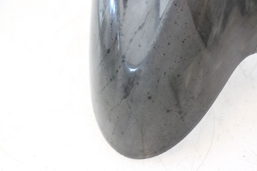 photo de FRONT FENDER MBK NITRO 50 (2004 - 2008) - Fixing points details