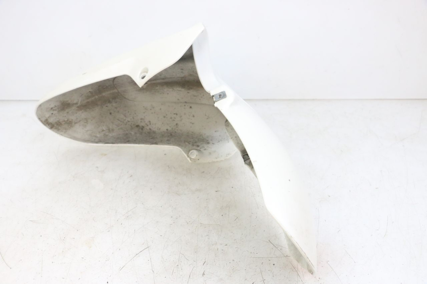 photo de FRONT FENDER MOTO GUZZI NORGE 8V GT 1200 (2011 - 2016) - Zoom on usage condition