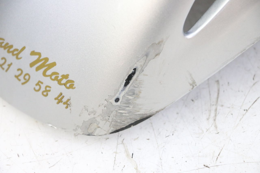 photo de FRONT FENDER HONDA NTV DEAUVILLE 650 (2001 - 2006) - Additional view of the item