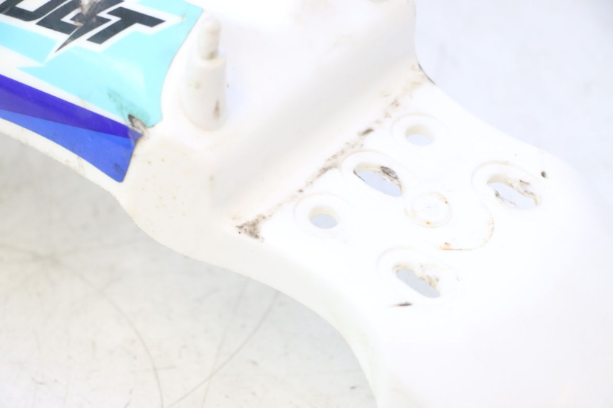 photo de FRONT FENDER APOLLO RFZ 140 - Fixing points details