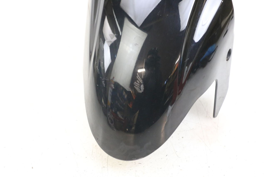 photo de FRONT FENDER DAELIM S3 125 (2010 - 2017) - Zoom on usage condition