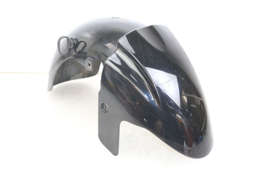 photo de FRONT FENDER DAELIM S3 125 (2010 - 2017) - Fixing points details