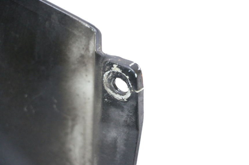 photo de FRONT FENDER PEUGEOT SATELIS 125 (2006 - 2009) - Markings and original references