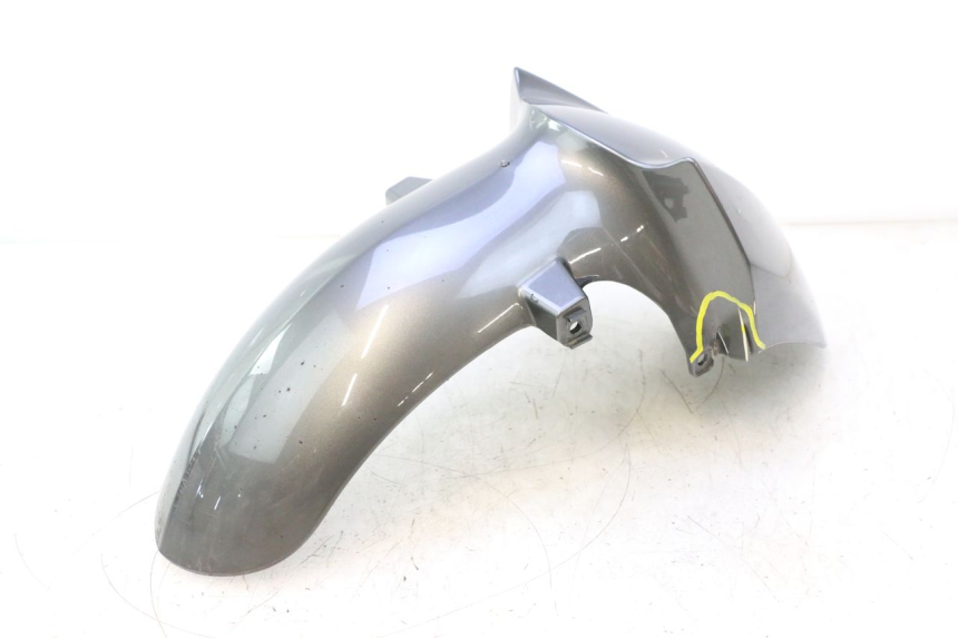 photo de FRONT FENDER PEUGEOT SATELIS 125 (2013 - 2018) - Distinctive features