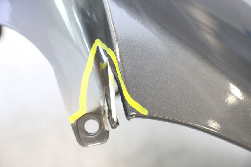 photo de FRONT FENDER PEUGEOT SATELIS 125 (2013 - 2018) - Markings and original references