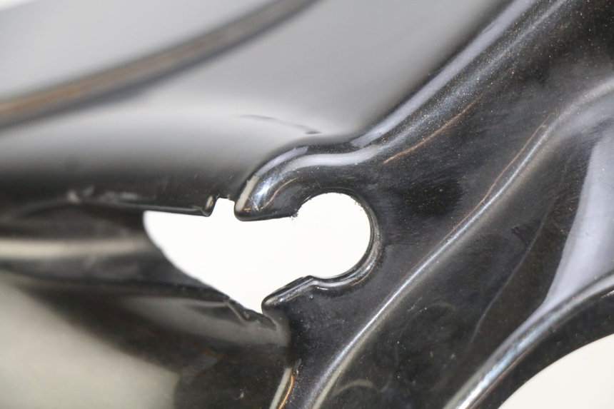 photo de FRONT FENDER APRILIA SCARABEO 100 (2003 - 2012) - Alternative perspective