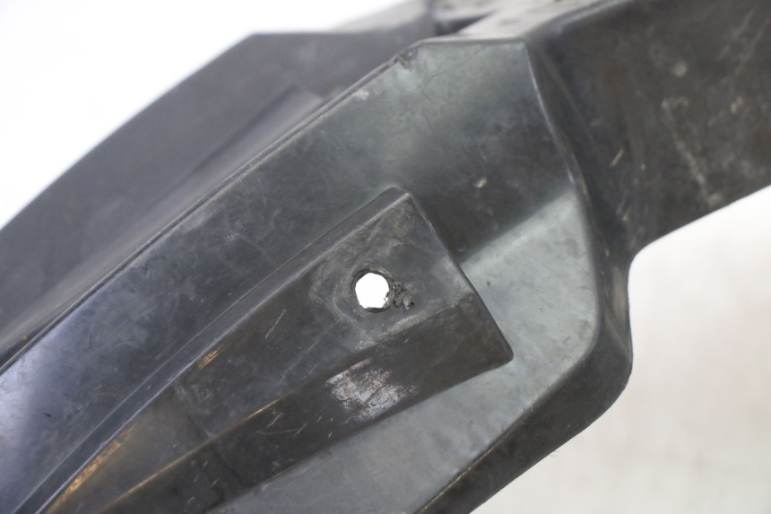 photo de FRONT FENDER GILERA SMT SUPERMOTARD 50 (2009 - 2017) - Component detail