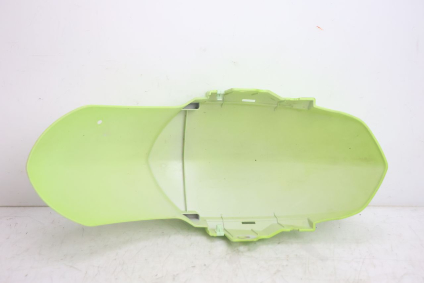 photo de FRONT FENDER PEUGEOT STREETZONE NAKED 2T 50 (2014 - 2018) - Fixing points details