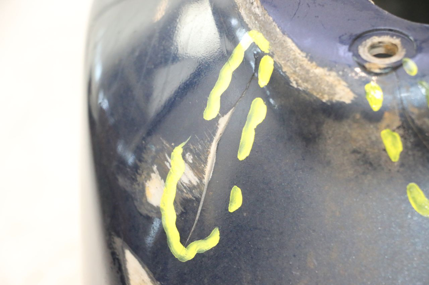 photo de FRONT FENDER PIAGGIO VESPA LX 2T 50 (2005 - 2013) - Surface and material condition