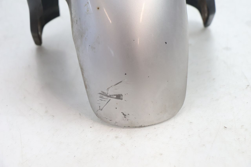 photo de FRONT FENDER PEUGEOT VIVACITY 50 (1998 - 2003) - Surface and material condition