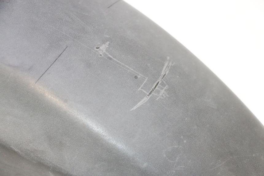 photo de FRONT FENDER HONDA XLV VARADERO 125 (2007 - 2012) - Surface and material condition